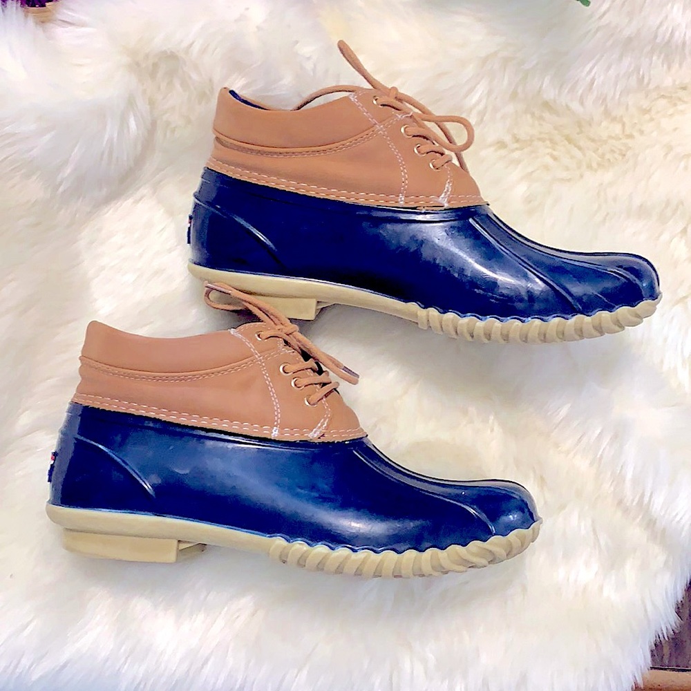 Tommy Hilfiger Women's Heat Rain Snow Boot (Navy & Tan) w/Tommy Stripes Back, 8